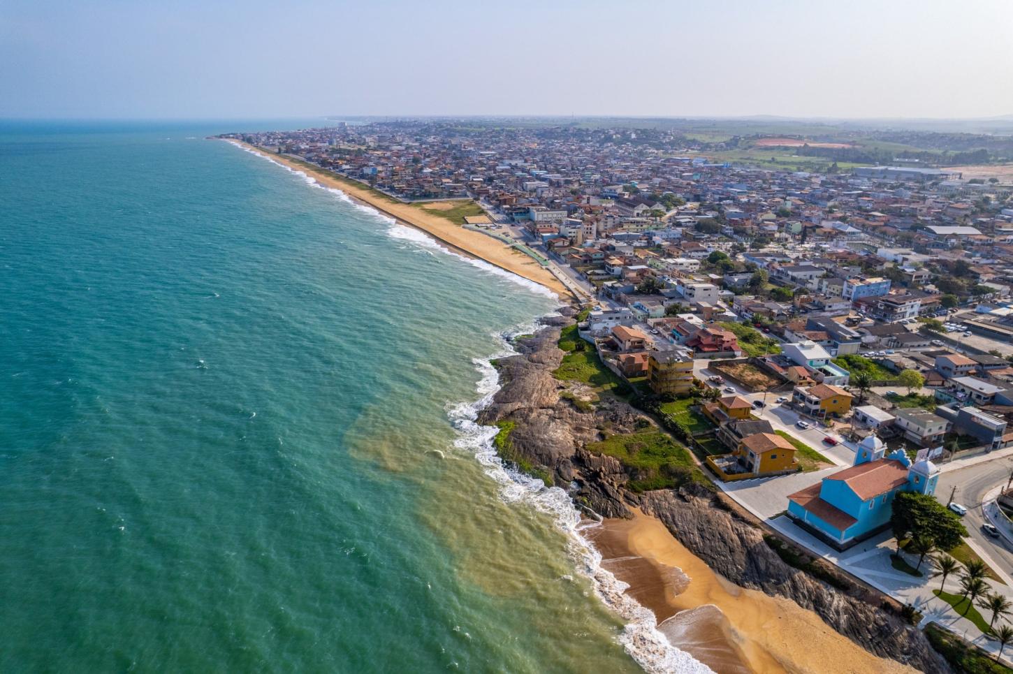 Verão Marataízes 2026: música, praia e noites que viram memória