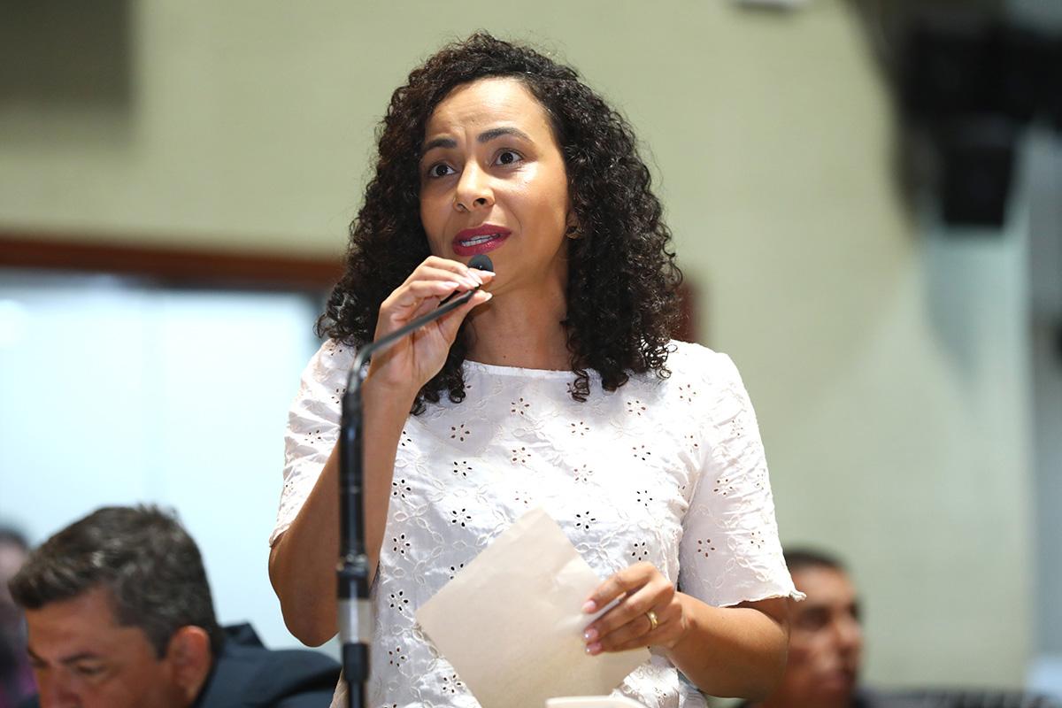 Deputada propõe núcleo especializado em saúde mental dentro do Samu no ES