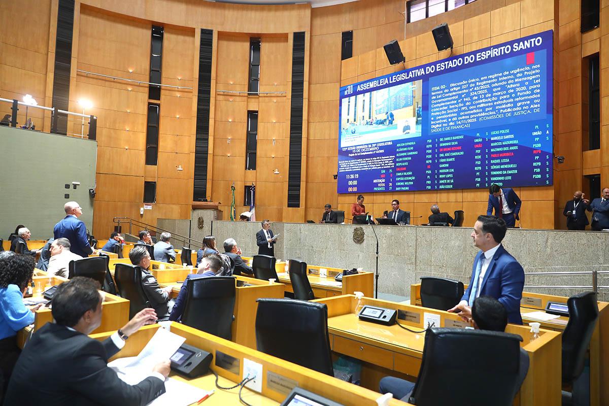 Deputados realizam primeira sessão ordinária do ano nesta terça-feira