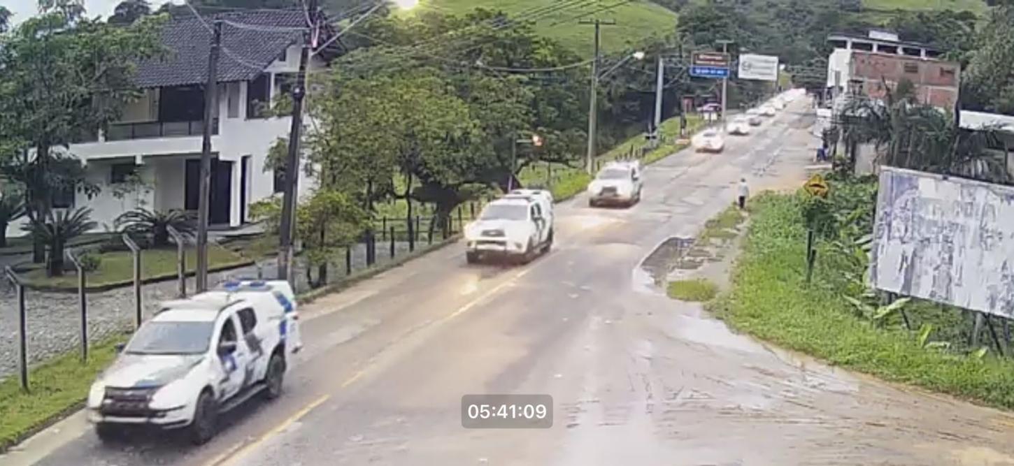 Jaciguá amanhece com megaoperação da Polícia Militar