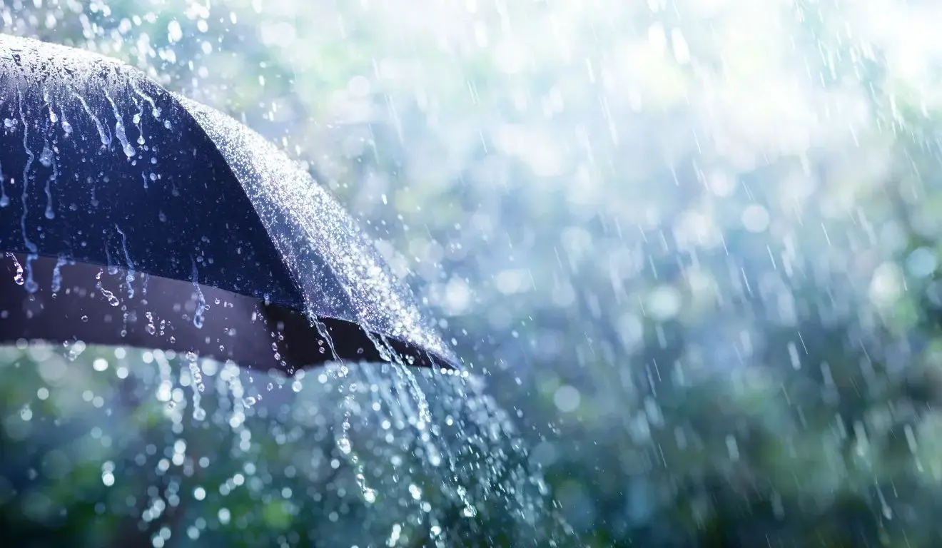 Alerta de chuva no ES: feriadão pode ter temporais de até 100 mm