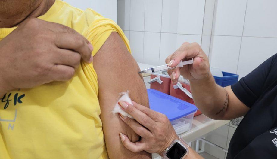 Cachoeiro aplica mais de 2,3 mil doses no Dia D e reforça vacinação contra gripe