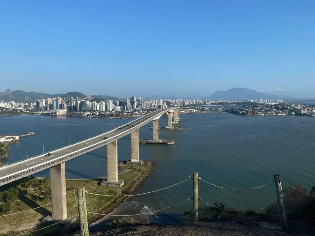 Calor predomina no ES, mas semana começa com pancadas rápidas de chuva