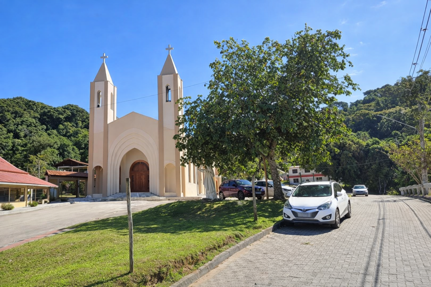 Furtos e tentativas de arrombamento acendem alerta no Centro de Vargem Alta