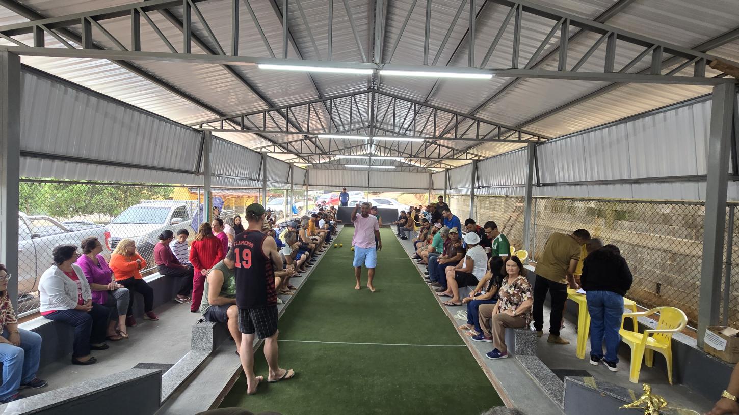 Torneio com 33 duplas marcou a inauguração.Foto: Cláudio Pazetto