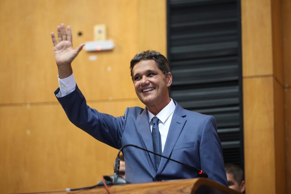 Ricardo Ferraço toma posse como governador do Espírito Santo