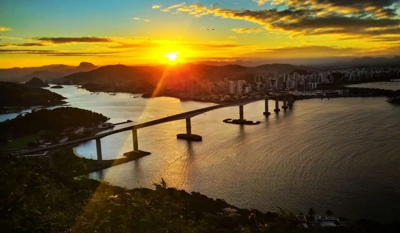 Semana começa com sol, calor e pouca chuva no Espírito Santo