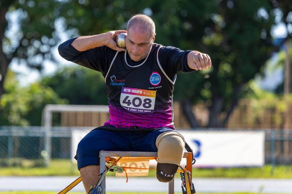 Capixaba supera limites, cruza o Brasil e conquista dois ouros no atletismo paralímpico