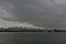 ES entra em alerta para tempestade e risco de granizo em 54 cidades