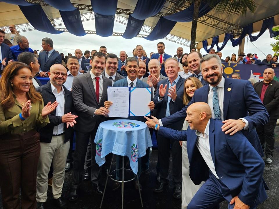 Governo do Estado anuncia mais de R$ 91 milhões em investimentos para Vila Velha durante aniversário de 491 anos