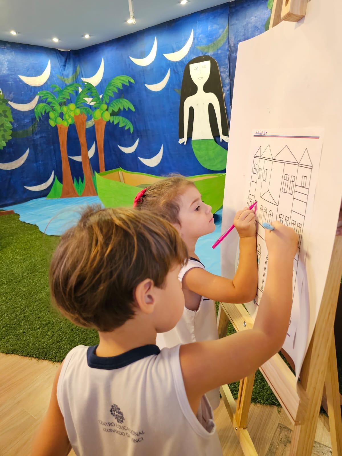 Museu escolar transforma obras de Alfredo Volpi em experiência imersiva para alunos