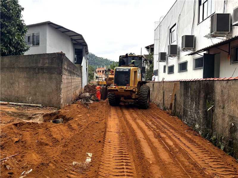 Obras de macrodrenagem avançam e canalização do Valão da Palha entra na fase final em Alfredo Chaves