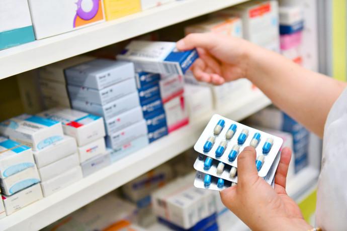 Procon alerta consumidores sobre direitos na compra de medicamentos em farmácias