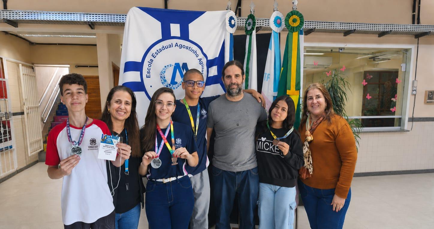 Alunos de escola de Jaciguá conquistam medalhas em olimpíadas de Matemática e Educação Financeira