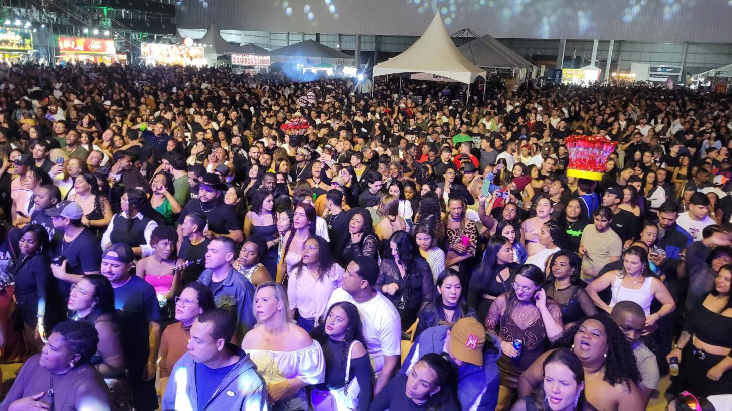 Festa de Cachoeiro 2026 bate novo recorde e reúne mais de 35 mil pessoas em noite histórica