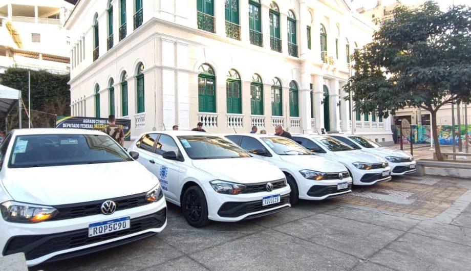 Saúde sobre rodas: Cachoeiro entrega novos veículos para ampliar atendimento à população