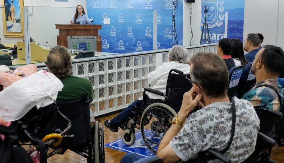 Serviço Ir e Vir ganha sistema digital e facilita agendamento para pessoas com deficiência em Cachoeiro