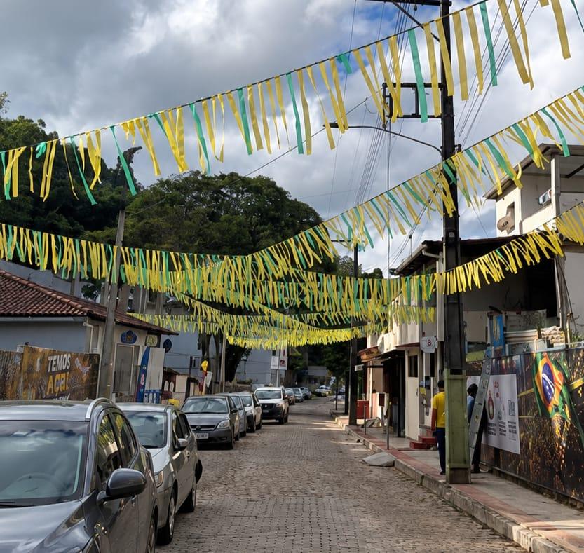 Telão, brindes e jogo do Brasil: Vargem Alta promove Torcida do Empreendedor