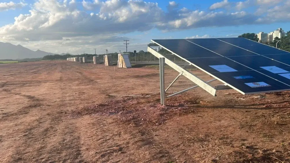 Aeroporto de Vitória investe R$ 20 milhões em usinas solares e quer reduzir gasto com energia em 46%