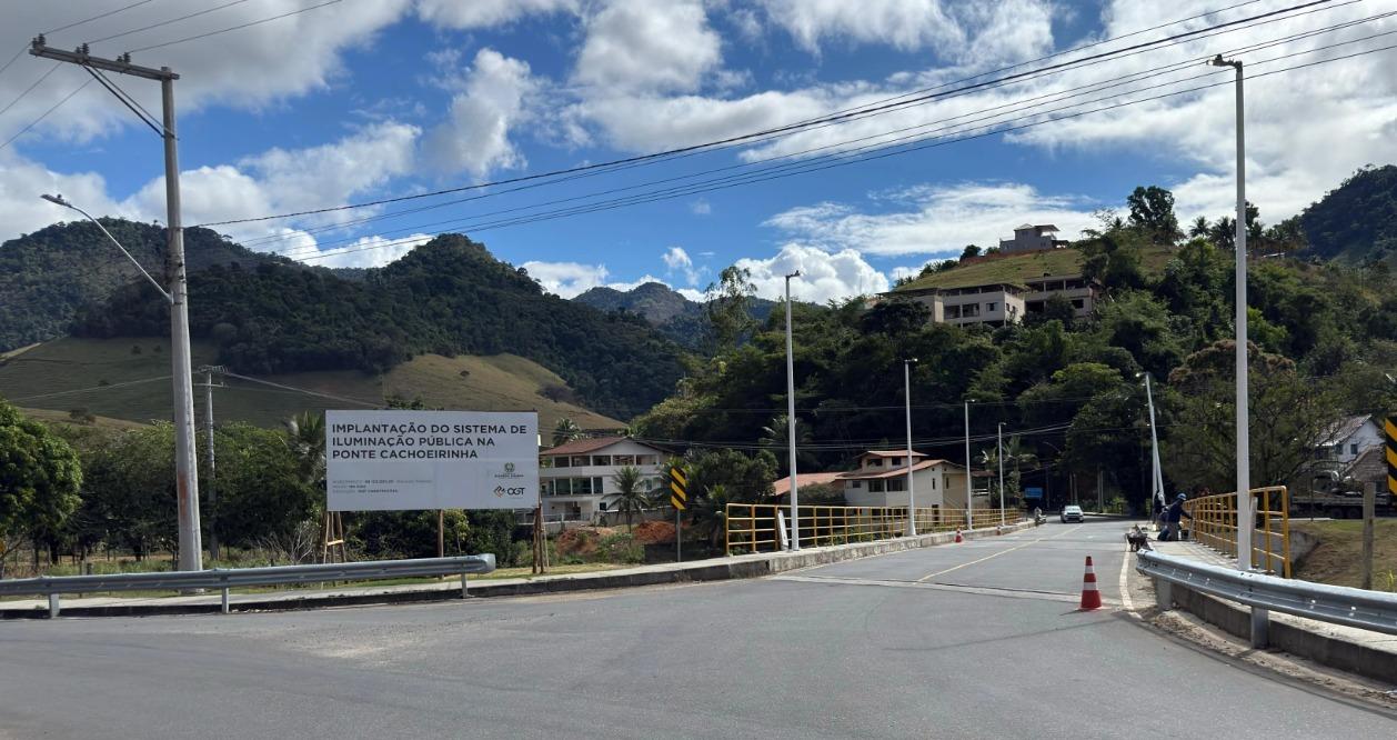 Alfredo Chaves inaugura iluminação cênica da ponte da Cachoeirinha nesta quarta-feira