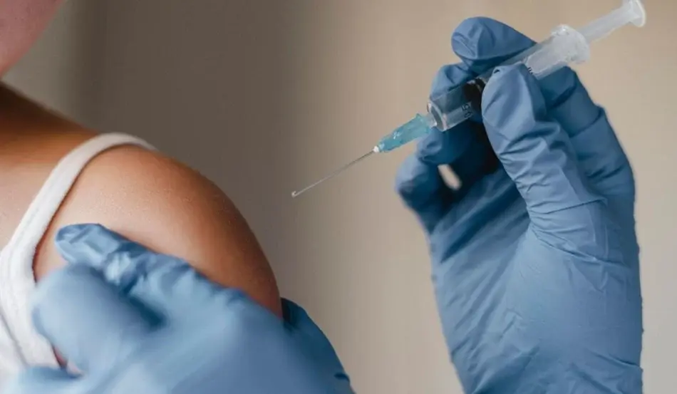 Estudo aponta queda de quase 50% nas infecções por HPV após vacinação no Brasil