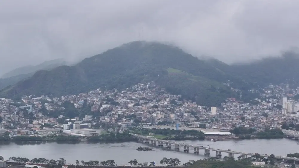 Frente fria muda o tempo no Espírito Santo e traz previsão de chuva a partir desta quarta-feira