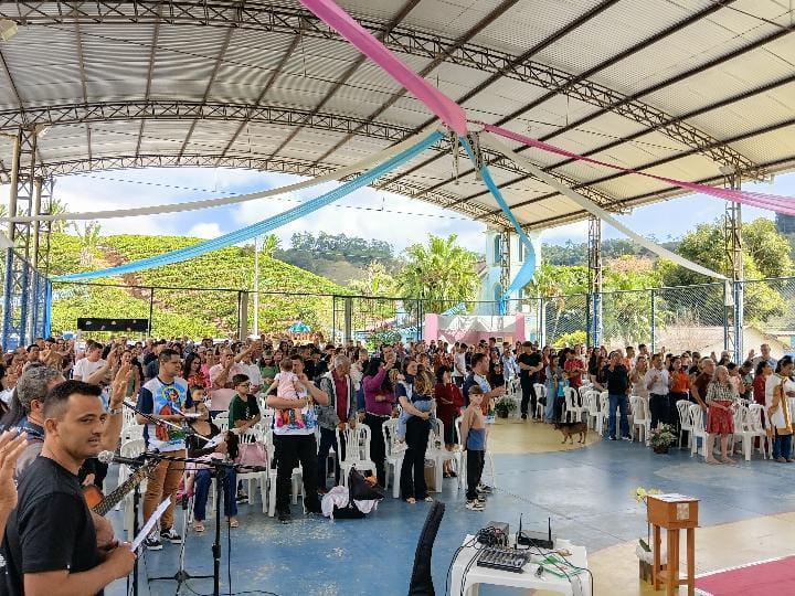 Missa presidida por Dom Tarcísio reúne grande público e encerra festa de Sant’Ana em Vargem Alta