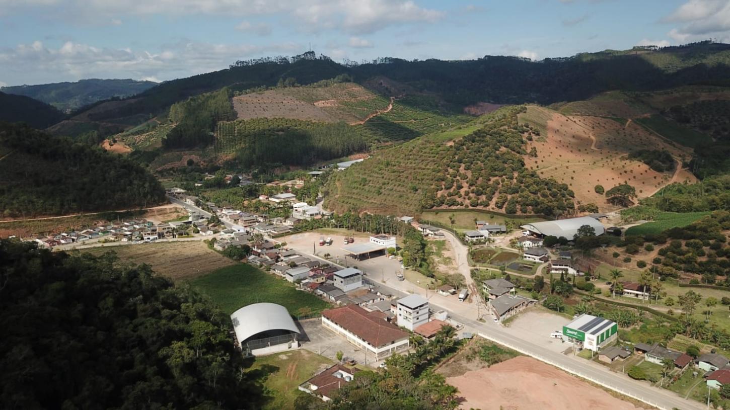 Mutirão de saúde leva vacinação e atendimentos gratuitos a Castelinho