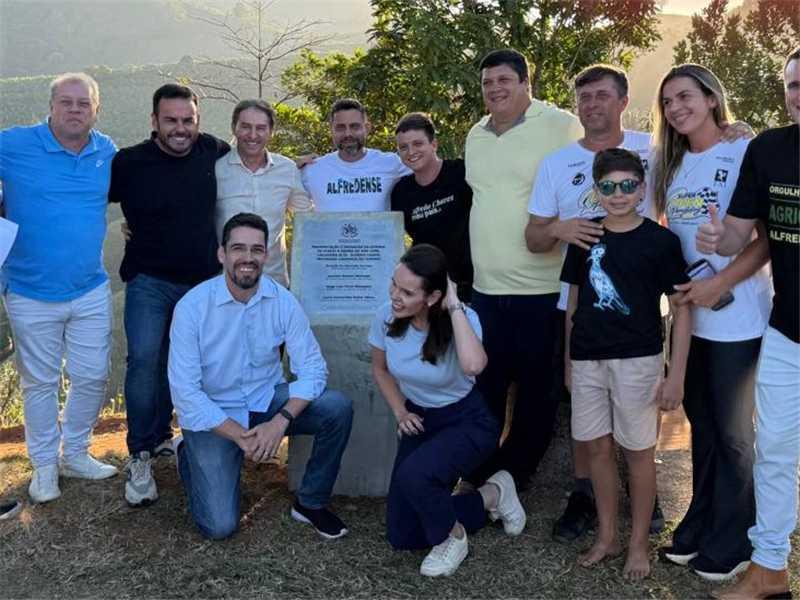 Pavimentação da rampa de voo livre de Alfredo Chaves é inaugurada e impulsiona turismo de aventura