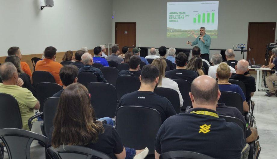Prefeitura apresenta Plano Safra e amplia acesso ao crédito para produtores rurais de Cachoeiro