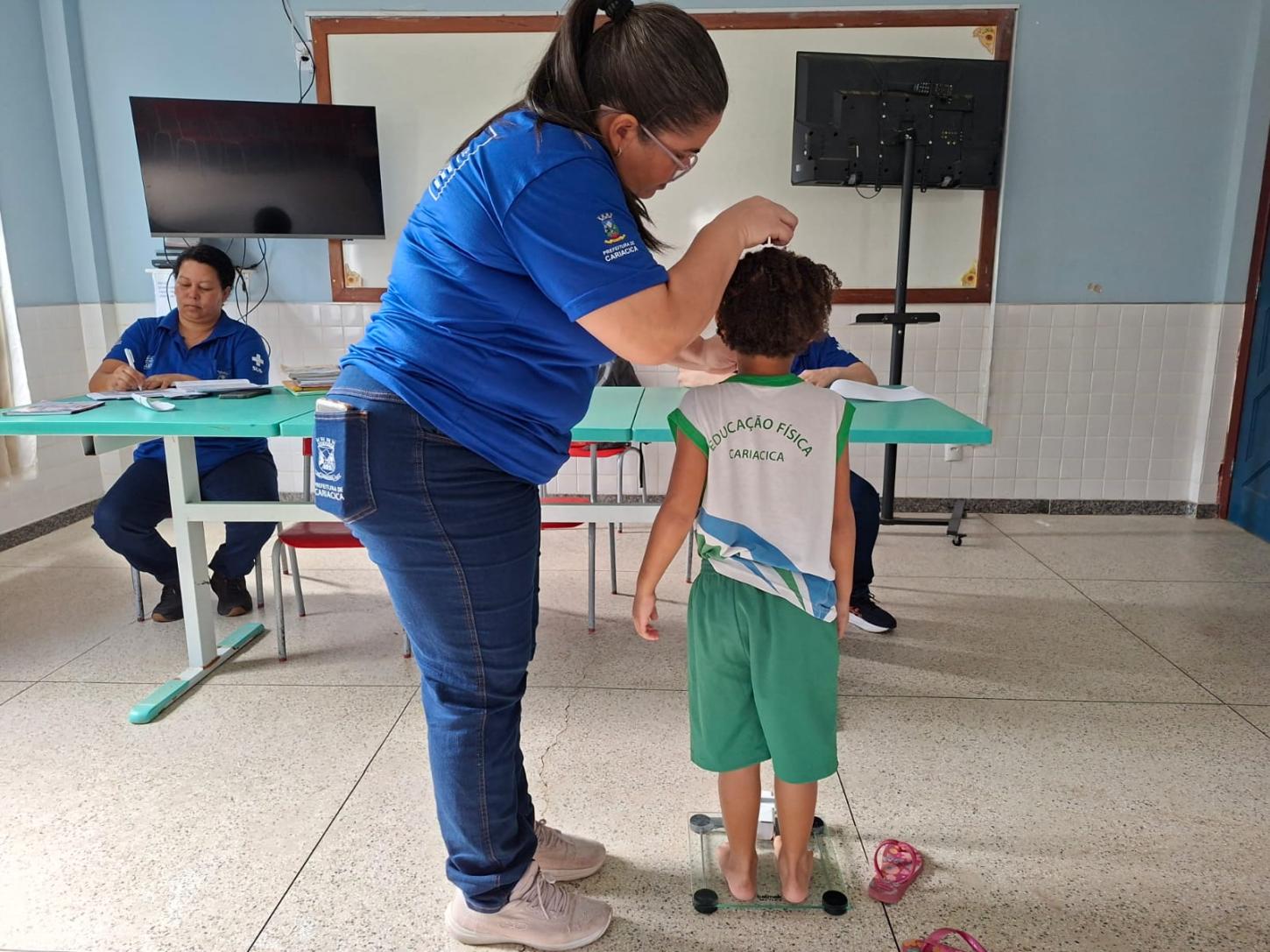 Programa Saúde na Escola leva vacinação e avaliação nutricional a estudantes de Cariacica
