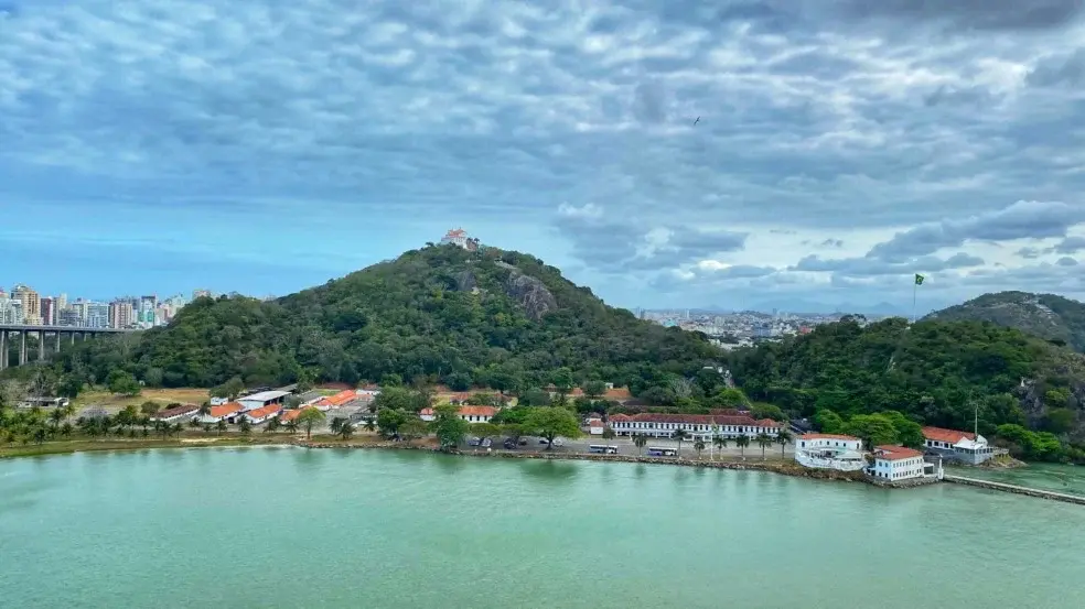 Tempo firme e temperaturas em elevação marcam o início da semana no Espírito Santo
