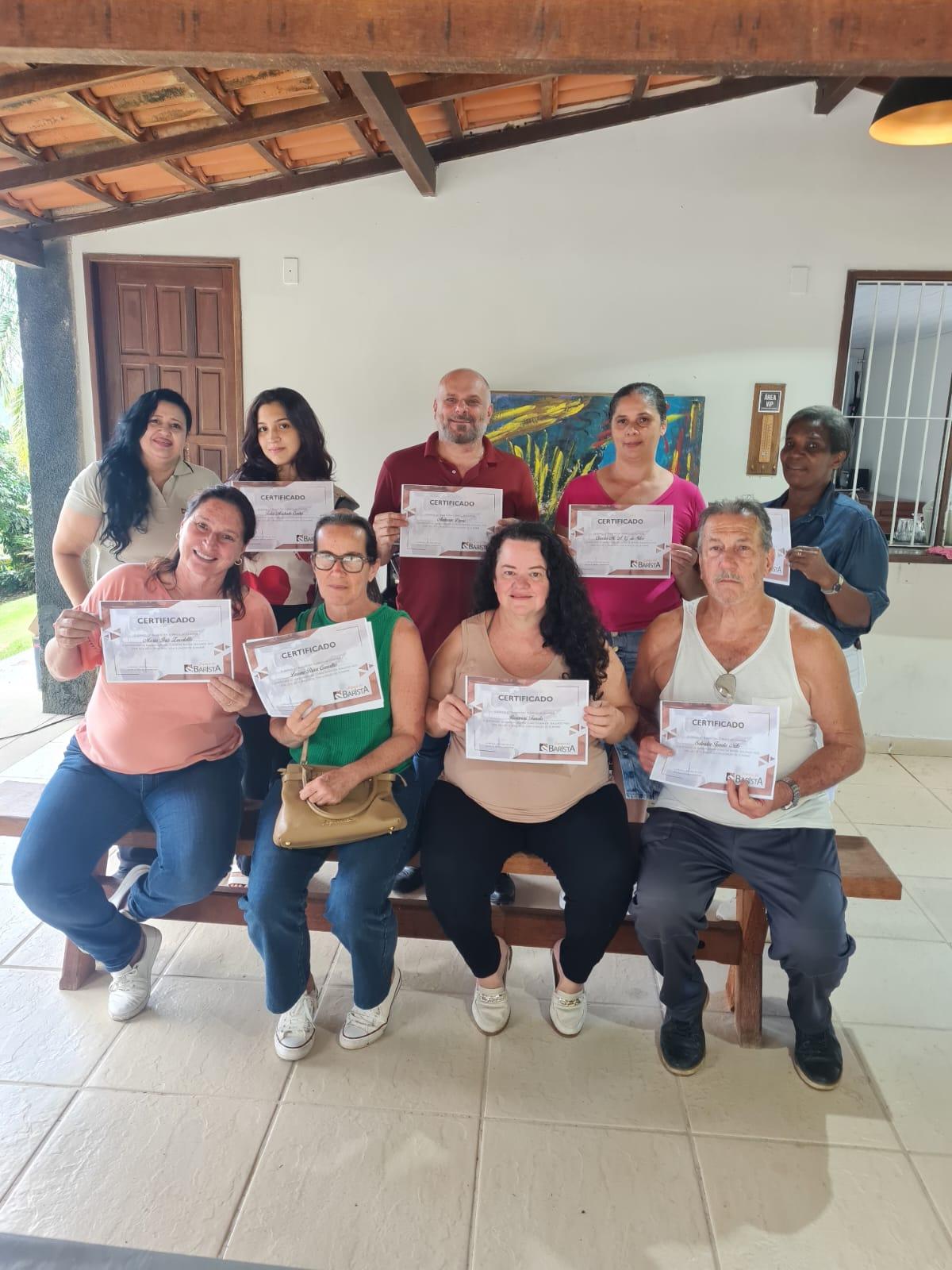 Turismo cresce e Vargem Alta investe na qualificação de baristas