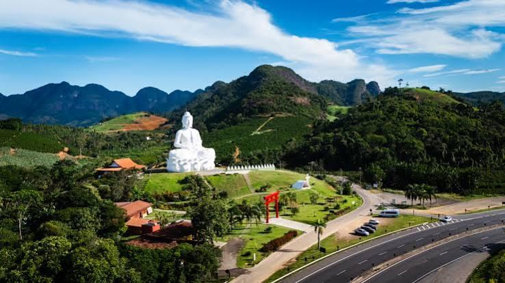 Turismo dispara no Espírito Santo e fortalece mais de 72 mil pequenos negócios