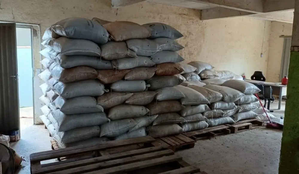 12 toneladas de pimenta-do-reino são apreendidas no Espírito Santo; carga é avaliada inicialmente em R$ 780 mil