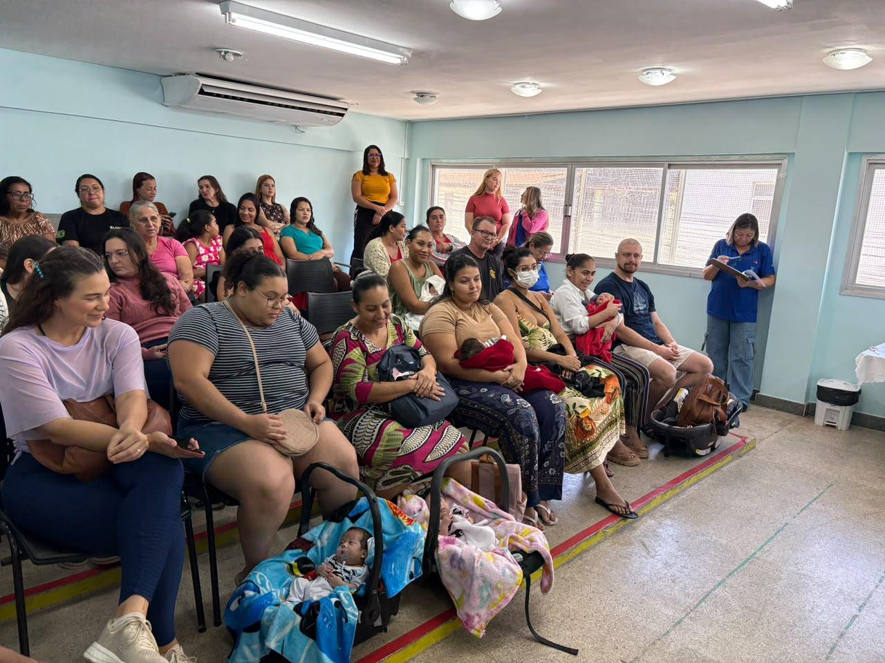 Agosto Dourado mobiliza unidades de saúde de Cariacica com ações de incentivo ao aleitamento materno