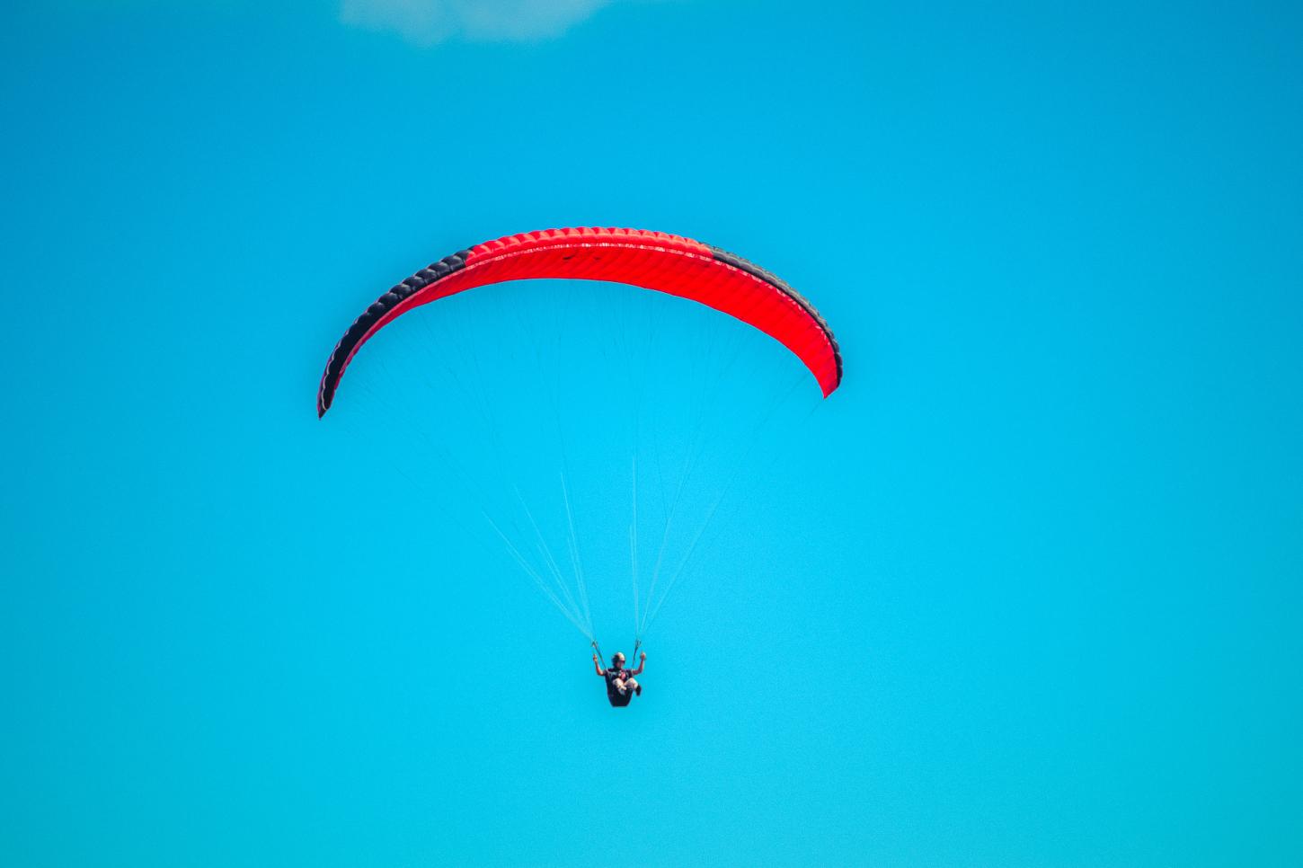Baixo Guandu recebe Campeonato Brasileiro e Copa do Mundo de Parapente