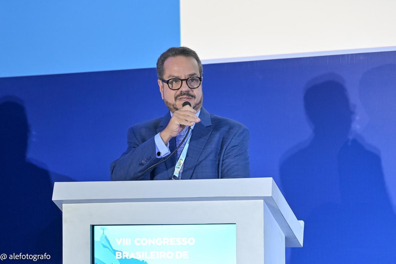 Ministros do STJ se reúnem no ES para debater Direito Empresarial