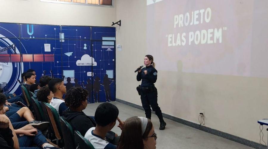 Vila Velha leva combate à violência contra a mulher para dentro das escolas