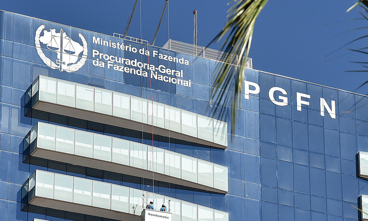 PGFN abre seleção de estágio com bolsas de até R$ 2,2 mil