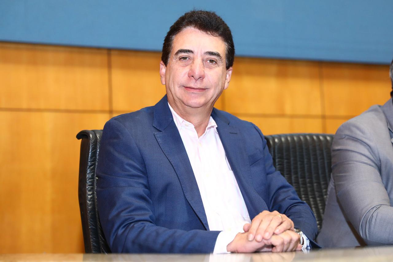 Júnior Abreu, secretário-chefe da Casa Civil, destaca os investimentos estaduais realizados e previstos em Guarapari.  📸 Foto: Divulgação
