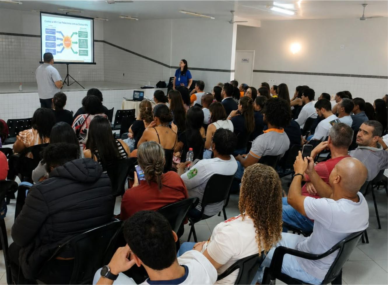 Vargem Alta capacita servidores para prevenir riscos e reforçar segurança no ambiente de trabalho