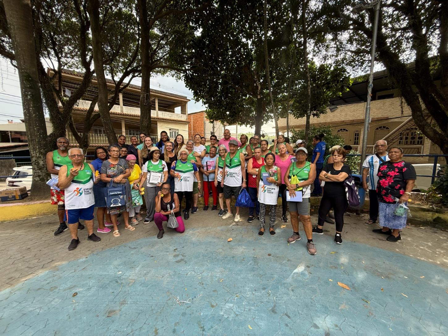 Aos 76 anos, moradora começa atividade física e celebra experiência em ação para idosos em Cariacica