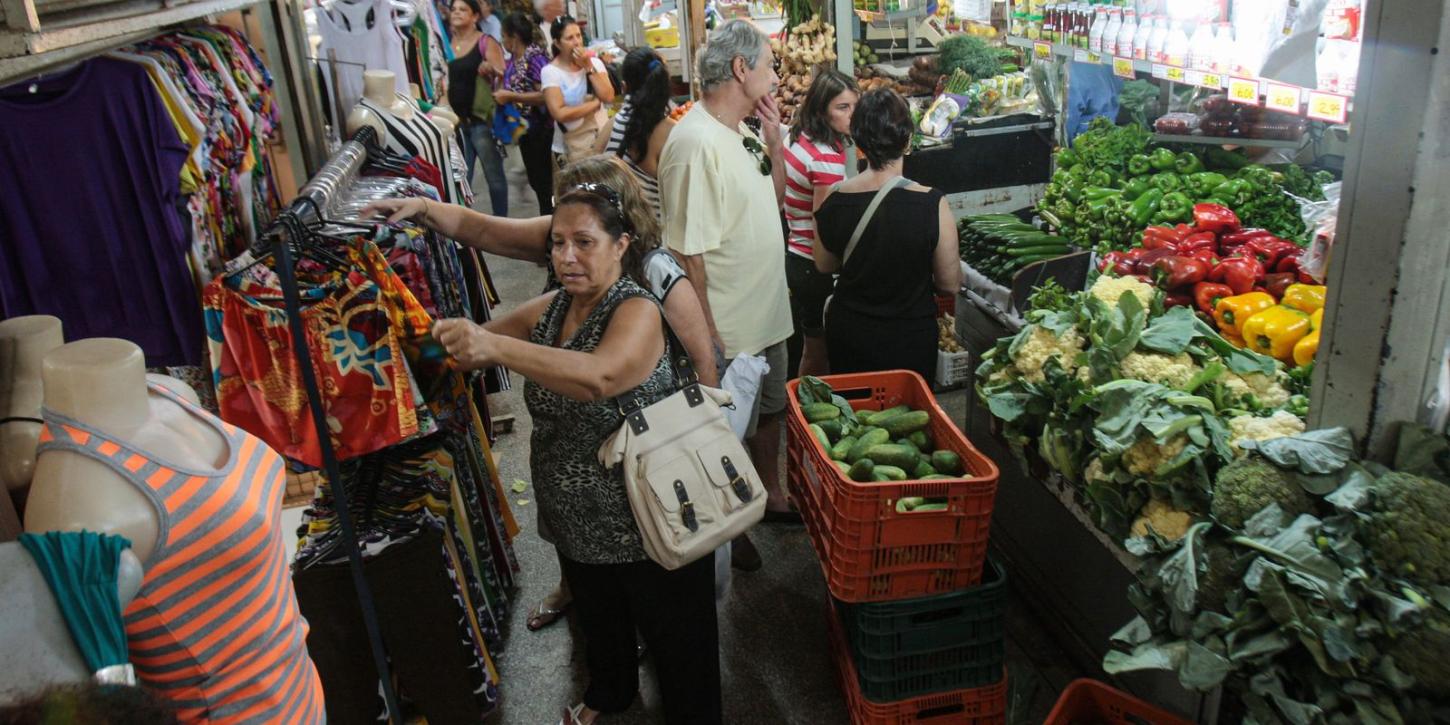 Aposentadorias e Bolsa Família: Flávio nega cortes nos benefícios