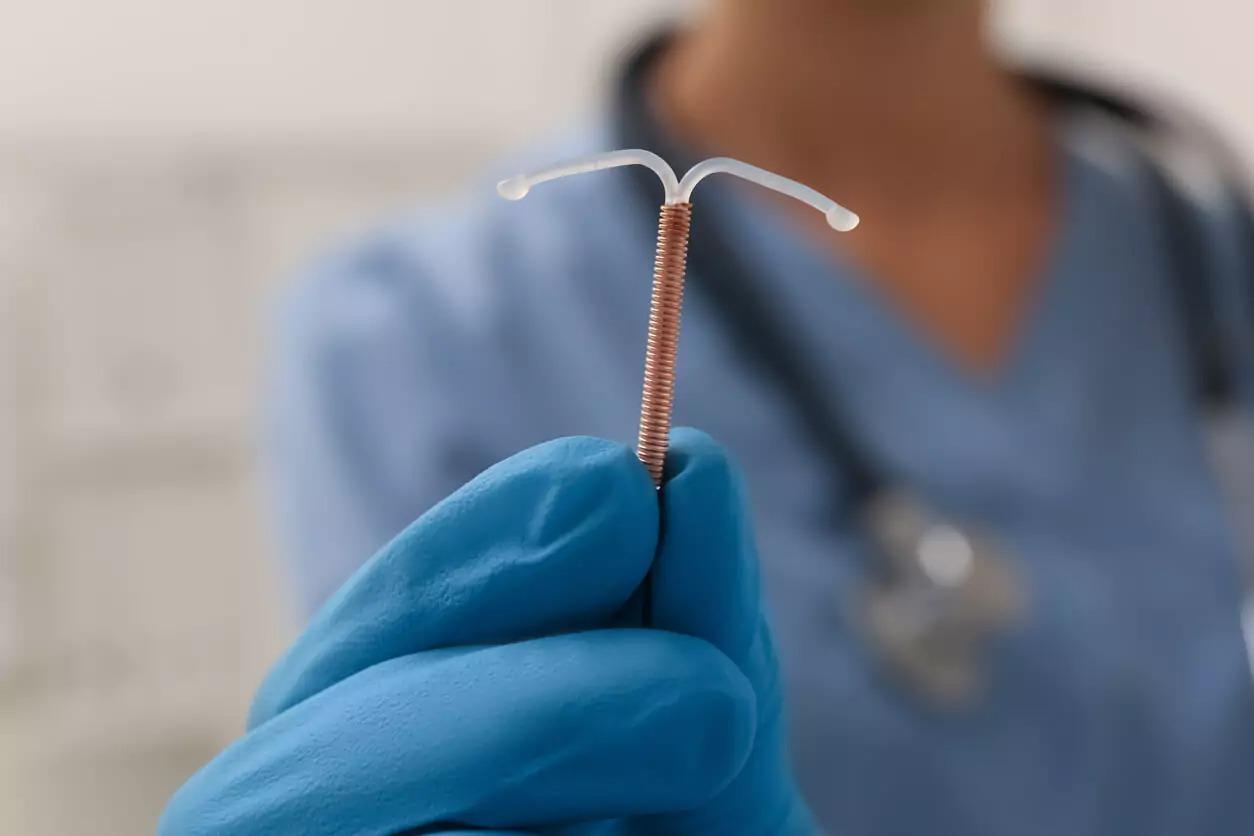 Cariacica ultrapassa 150 inserções de DIU e amplia acesso gratuito ao contraceptivo
