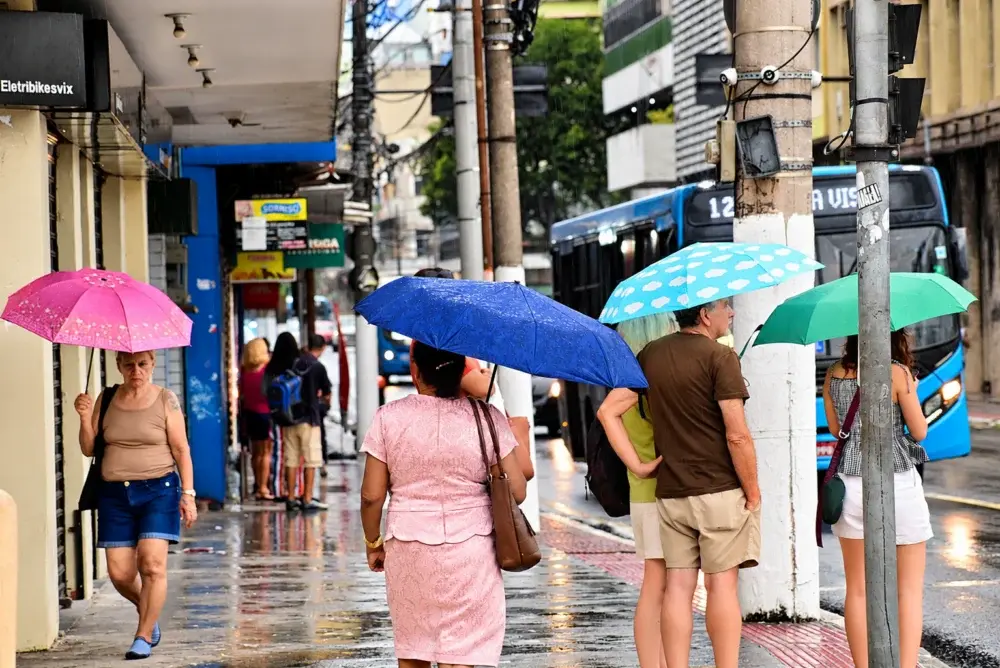 Chuva e frio continuam no Espírito Santo? Veja a previsão para quarta (21) e quinta-feira (22)