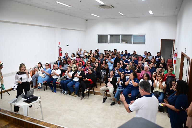 Conecta Turismo reúne empreendedores do litoral Sul em Anchieta