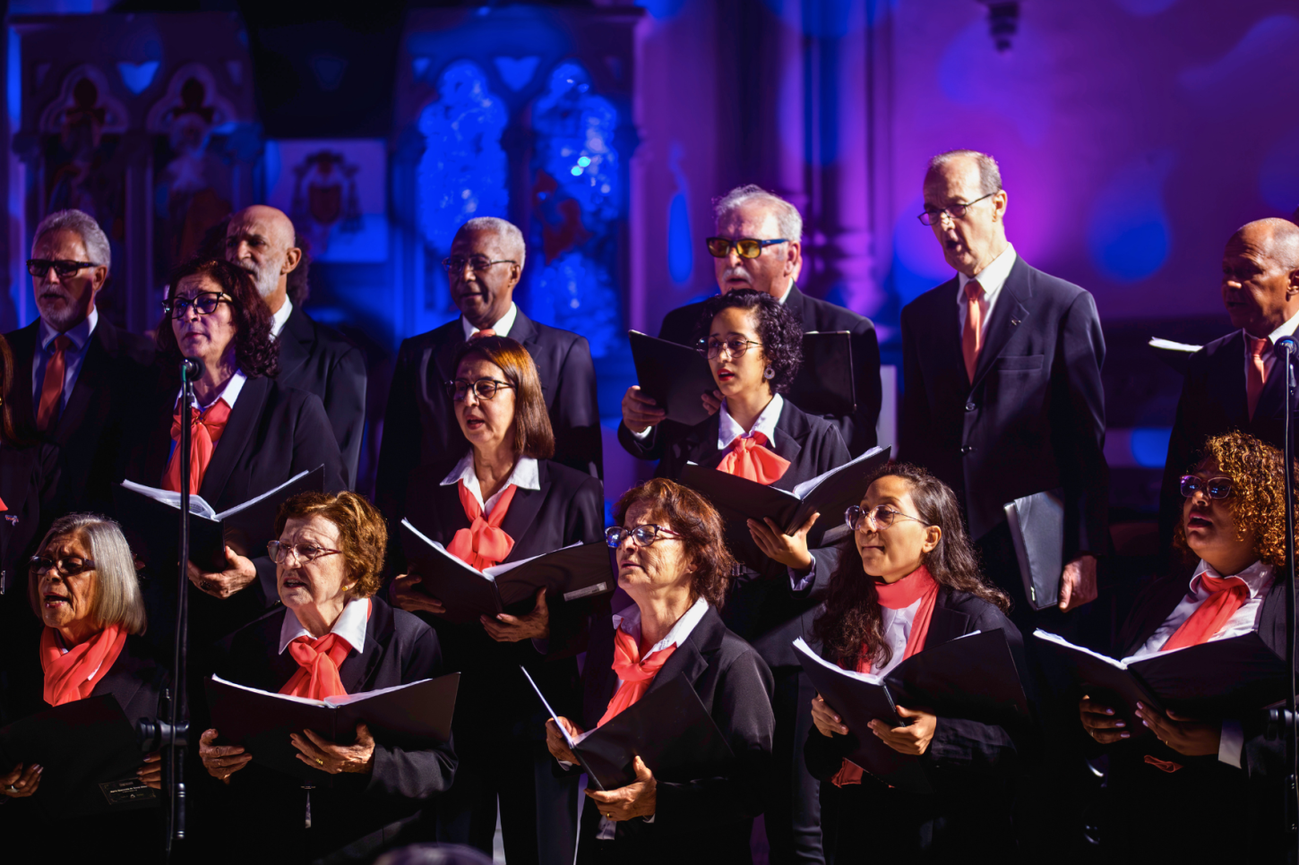 Coral ArcelorMittal celebra 40 anos com concerto em Vitória