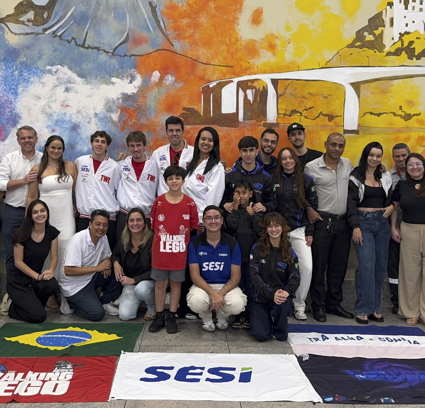 Equipes do Espírito Santo disputam competição internacional de robótica no Canadá