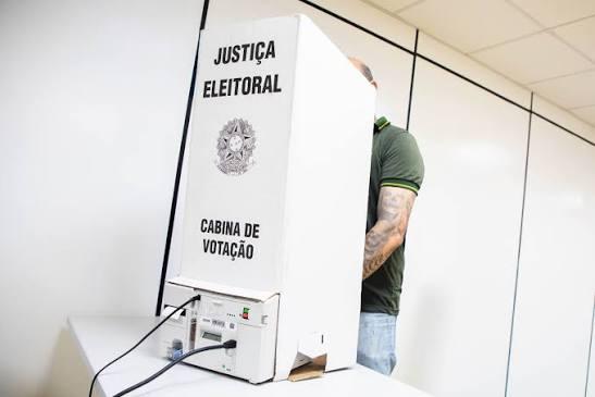 Não tem biometria? Eleitor pode votar normalmente nas Eleições 2026; veja o que levar